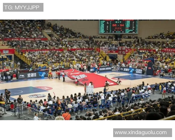 CBA精彩对决辽宁队迎战山西队全力争胜展现球队实力